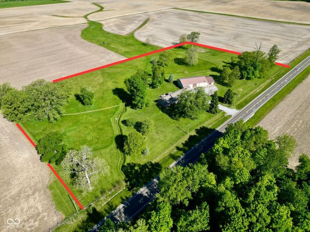 6750 S State Road 75, Coatesville, IN 46121