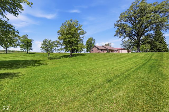 6750 S State Road 75, Coatesville, IN 46121