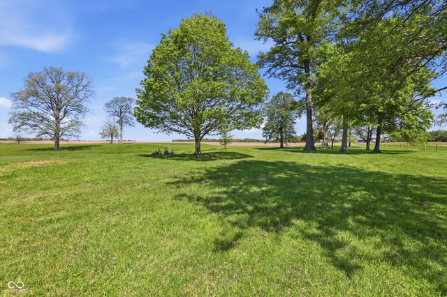 6750 S State Road 75, Coatesville, IN 46121