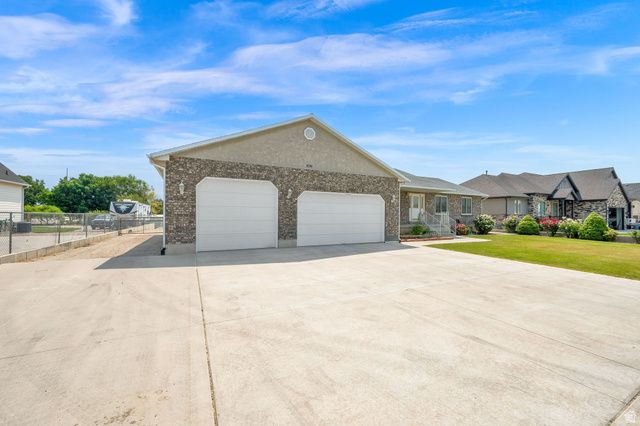 7057 S 2800 W, West Jordan, UT 84084