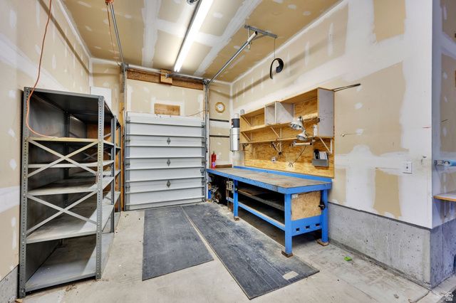 7057 S 2800 W, West Jordan, UT 84084