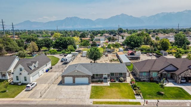 7057 S 2800 W, West Jordan, UT 84084