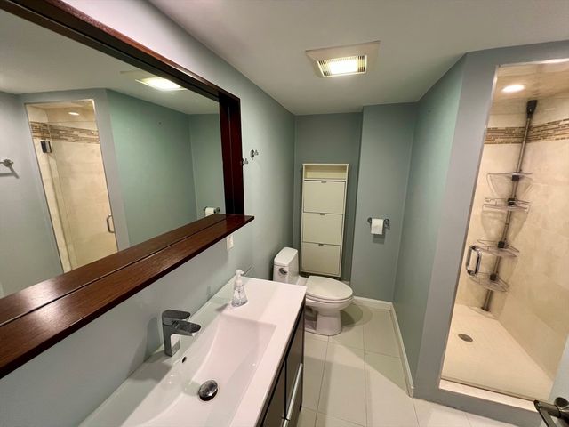 57 Broadlawn Park 16, Boston, MA 02467