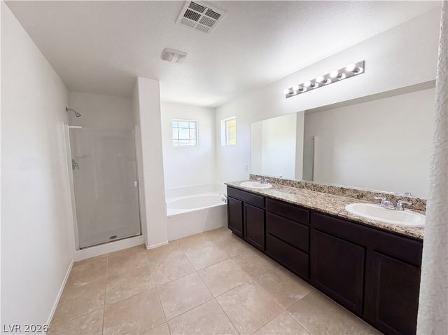 4036 White Opal Street, Las Vegas, NV 89130