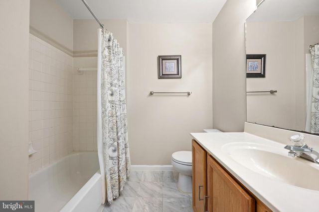 14 INKBERRY CT, Newark, DE 19702