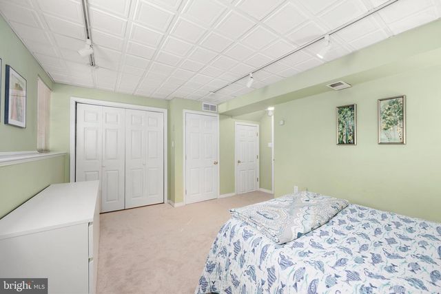 14 INKBERRY CT, Newark, DE 19702