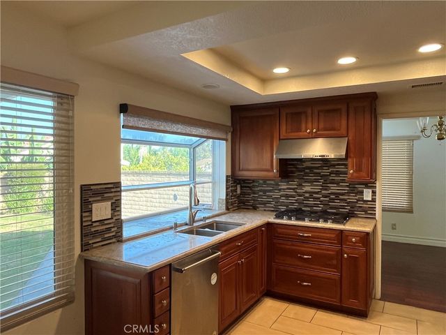 926 S Essex, San Dimas, CA 91773