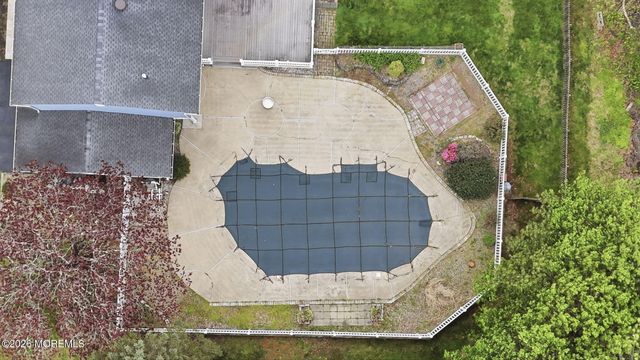 58 Duchess Court, Freehold, NJ 07728