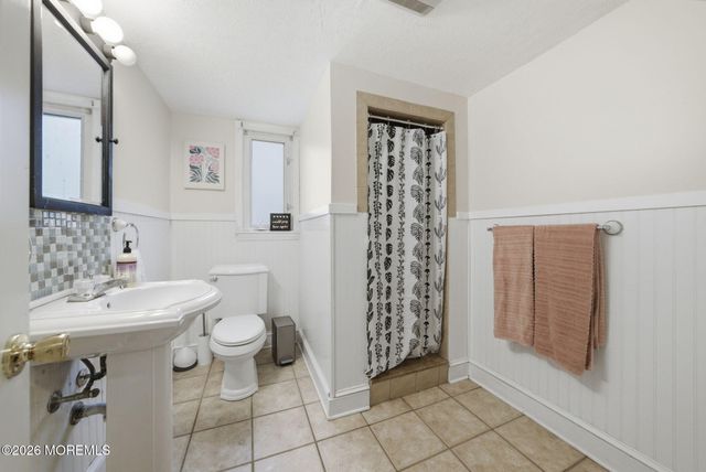 58 Duchess Court, Freehold, NJ 07728