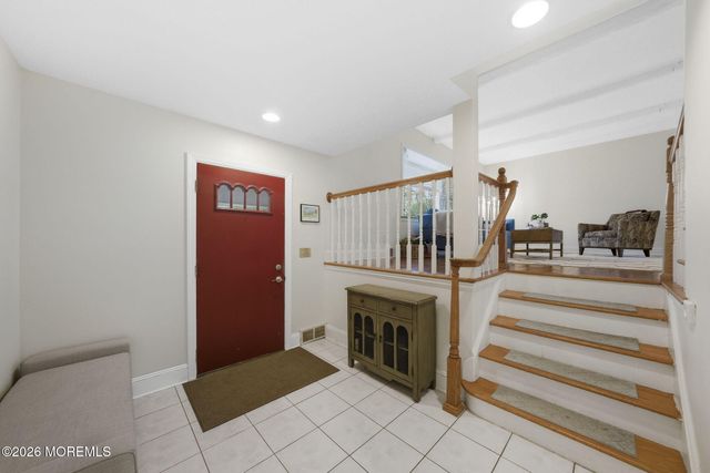 58 Duchess Court, Freehold, NJ 07728