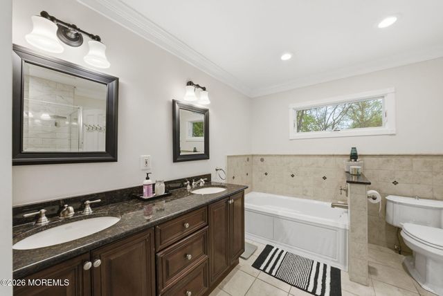 58 Duchess Court, Freehold, NJ 07728