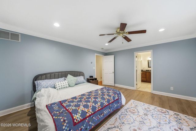 58 Duchess Court, Freehold, NJ 07728