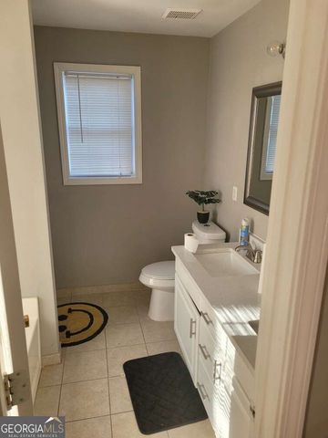 662 Shoal Circle, Lawrenceville, GA 30046