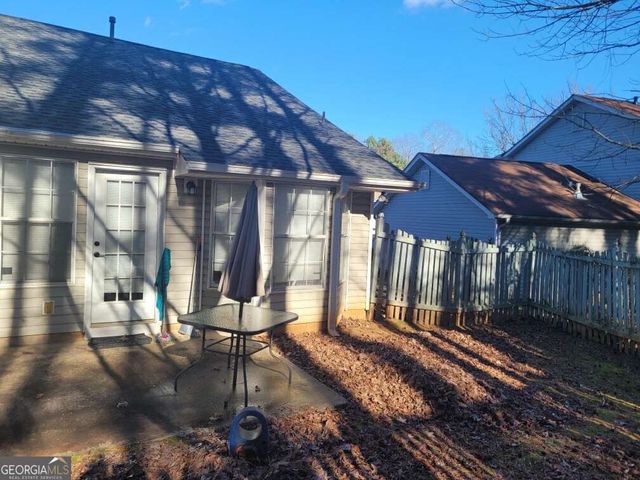 662 Shoal Circle, Lawrenceville, GA 30046