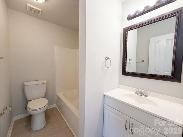 11319 Red Finch Lane, Charlotte, NC 28214