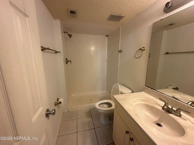 3865 CAMPENERO Court 3, Jacksonville, FL 32217