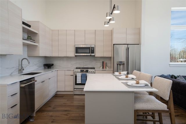 1608 W Beall Street F, Bozeman, MT 59715