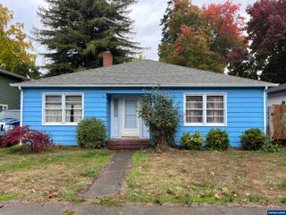 1075 Shipping St NE, Salem, OR 97301