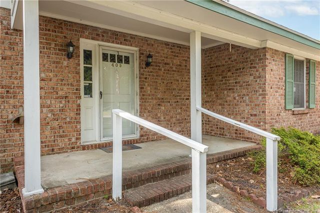 409 Southwick Drive, Fayetteville, NC 28303
