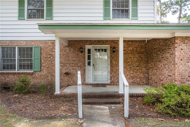 409 Southwick Drive, Fayetteville, NC 28303