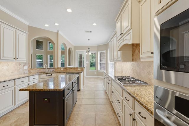 12010 Hodges Grove Lane, Tomball, TX 77377