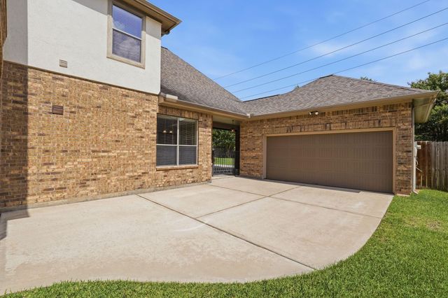 12010 Hodges Grove Lane, Tomball, TX 77377