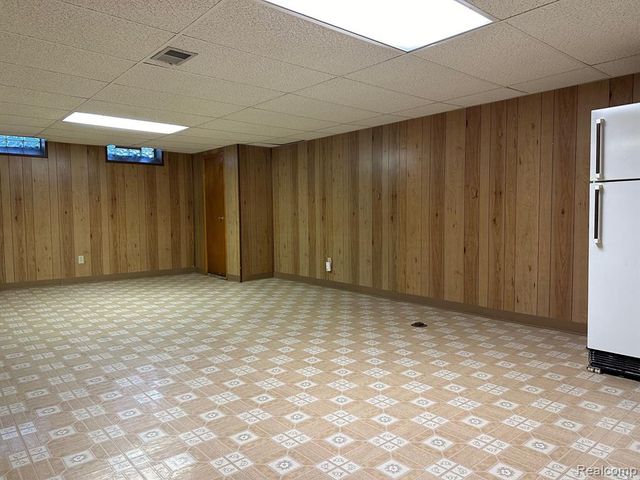 4211 Gunther Drive, Sterling Heights, MI 48310