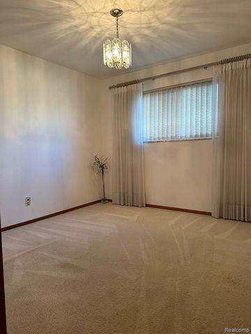 4211 Gunther Drive, Sterling Heights, MI 48310