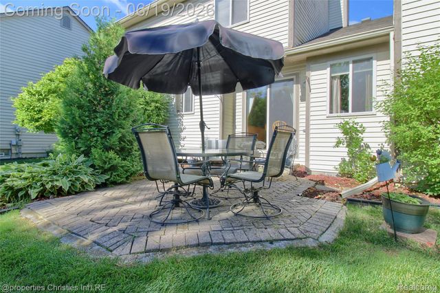 3339 Riverside Drive, Canton Charter Township, MI 48188