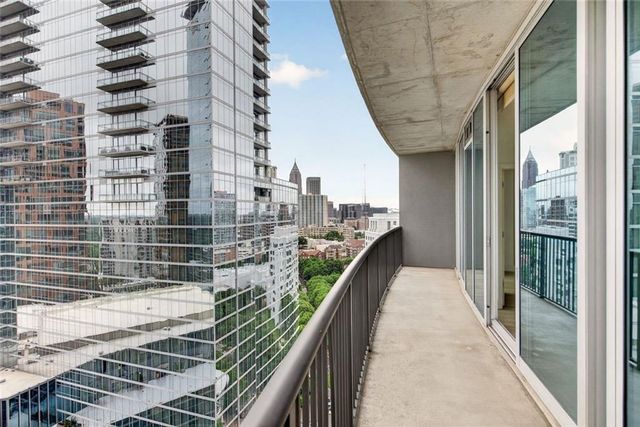 1080 Peachtree Street NE 2004, Atlanta, GA 30309