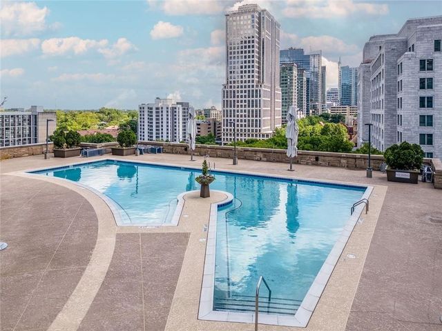 1080 Peachtree Street NE 2004, Atlanta, GA 30309