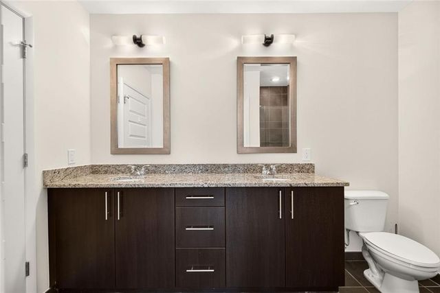 1080 Peachtree Street NE 2004, Atlanta, GA 30309