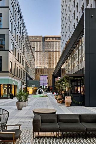 1080 Peachtree Street NE 2004, Atlanta, GA 30309