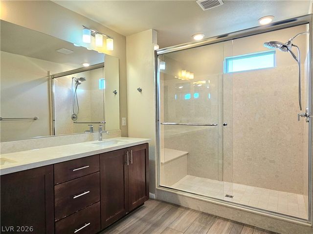 8016 Carpenter Creek Avenue, Las Vegas, NV 89113