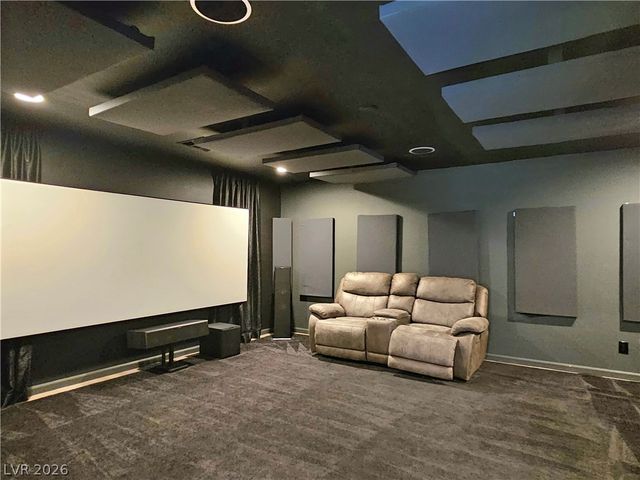 8016 Carpenter Creek Avenue, Las Vegas, NV 89113
