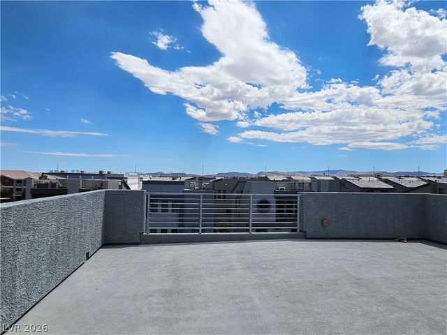 8016 Carpenter Creek Avenue, Las Vegas, NV 89113
