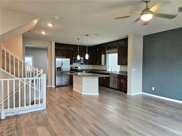 8016 Carpenter Creek Avenue, Las Vegas, NV 89113
