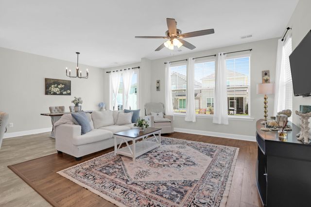 101 Patterson Avenue, Goose Creek, SC 29445