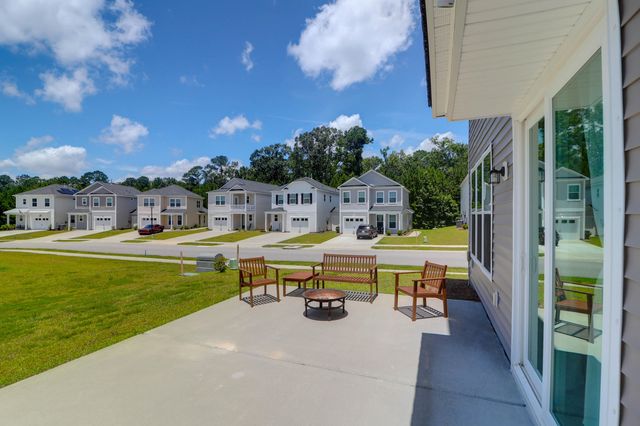 101 Patterson Avenue, Goose Creek, SC 29445