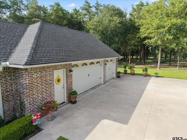 156 PR 5942, Yantis, TX 75497