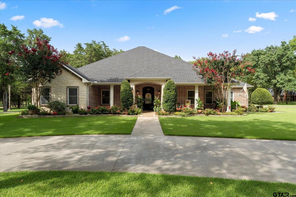 156 PR 5942, Yantis, TX 75497