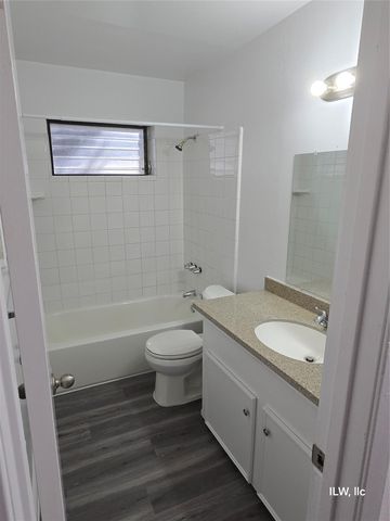 8814 Ilona Lane 1, Houston, TX 77025