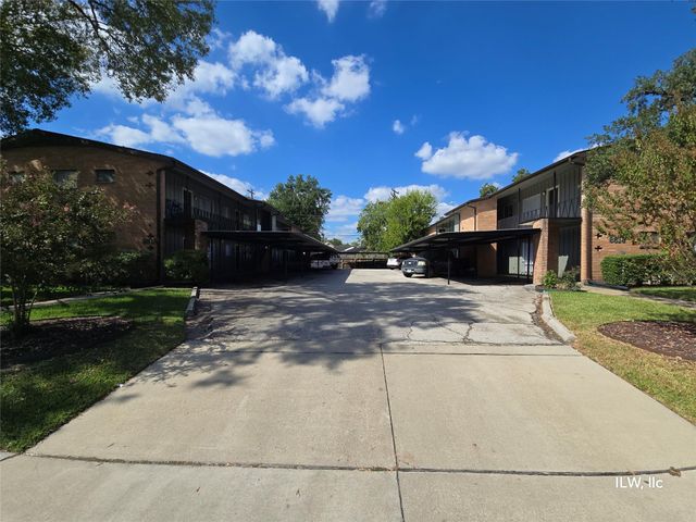 8814 Ilona Lane 1, Houston, TX 77025