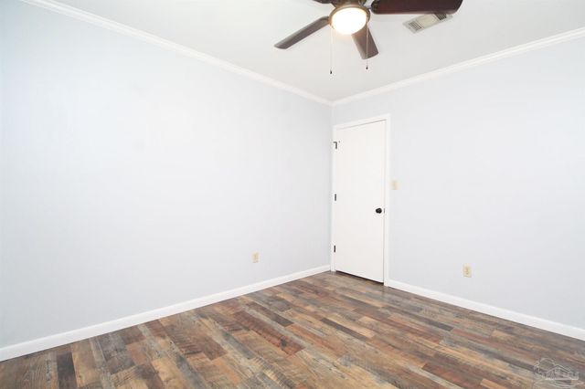 1400 N D St, Pensacola, FL 32501