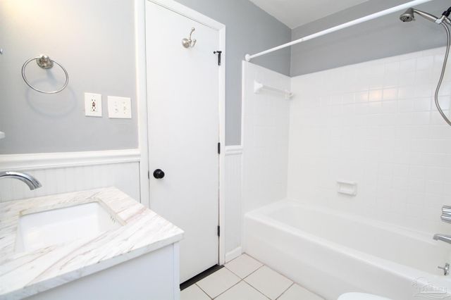 1400 N D St, Pensacola, FL 32501