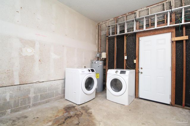 1400 N D St, Pensacola, FL 32501