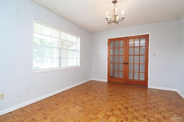 1400 N D St, Pensacola, FL 32501