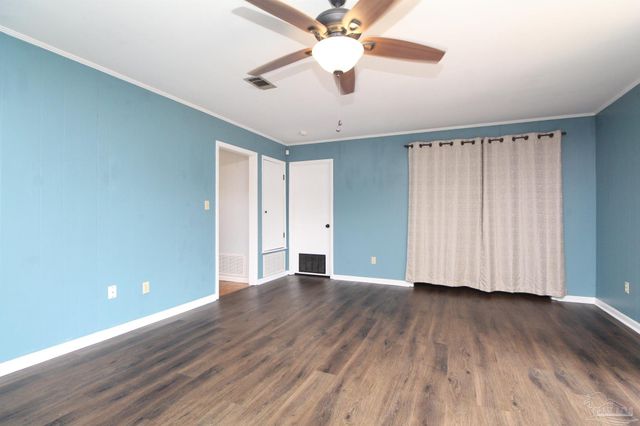 1400 N D St, Pensacola, FL 32501