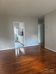 218 Grandin Road 3, Charlotte, NC 28208