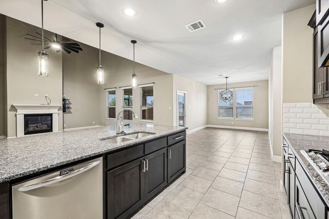 6916 Talon Drive, Fort Worth, TX 76179